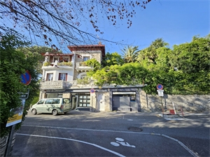 maison-villa à la vente -   64100  BAYONNE, surface 352 m2 vente maison-villa - APR720346